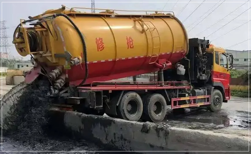 扎兰屯沉淀池清理案例